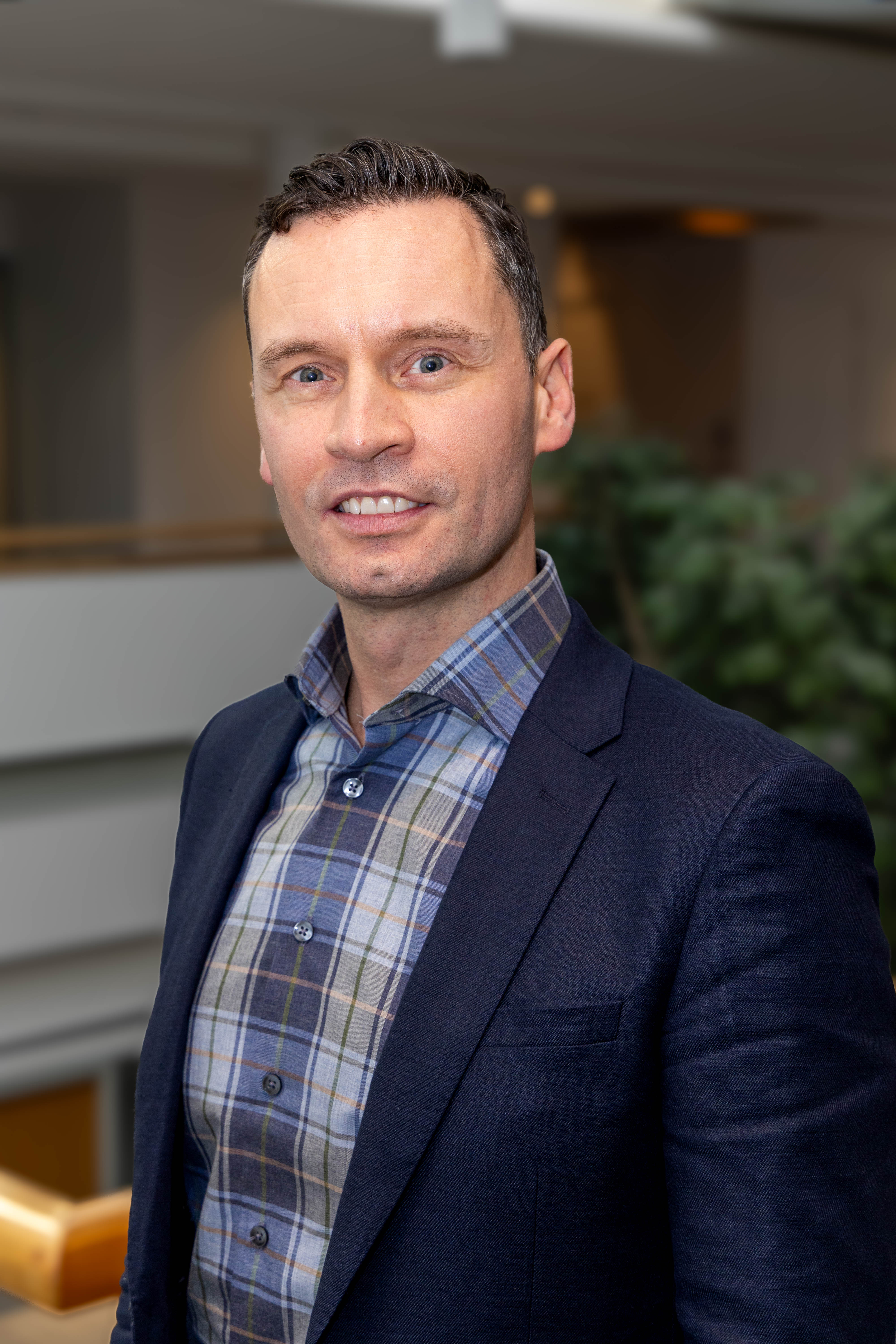 Professor Alan Gow